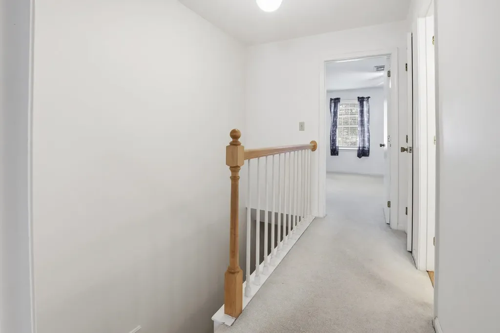 117 Fox Hollow Way Manchester NH 03104