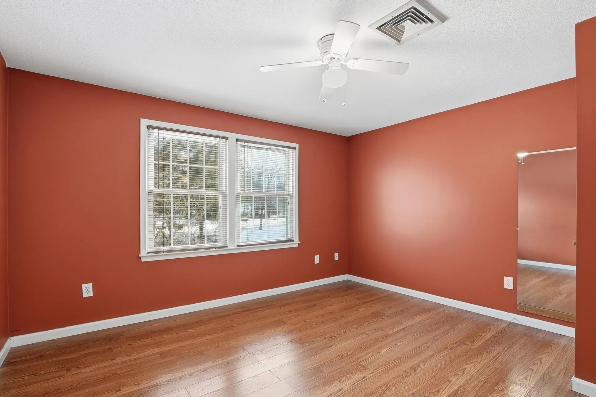 117 Fox Hollow Way Manchester NH 03104