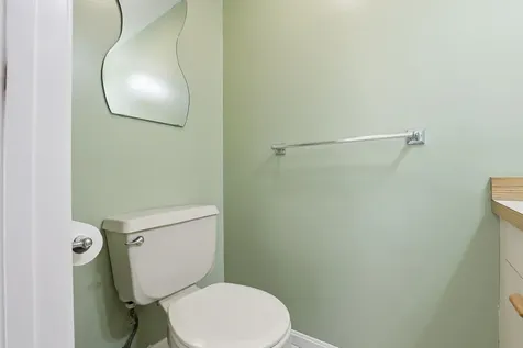 117 Fox Hollow Way Manchester NH 03104