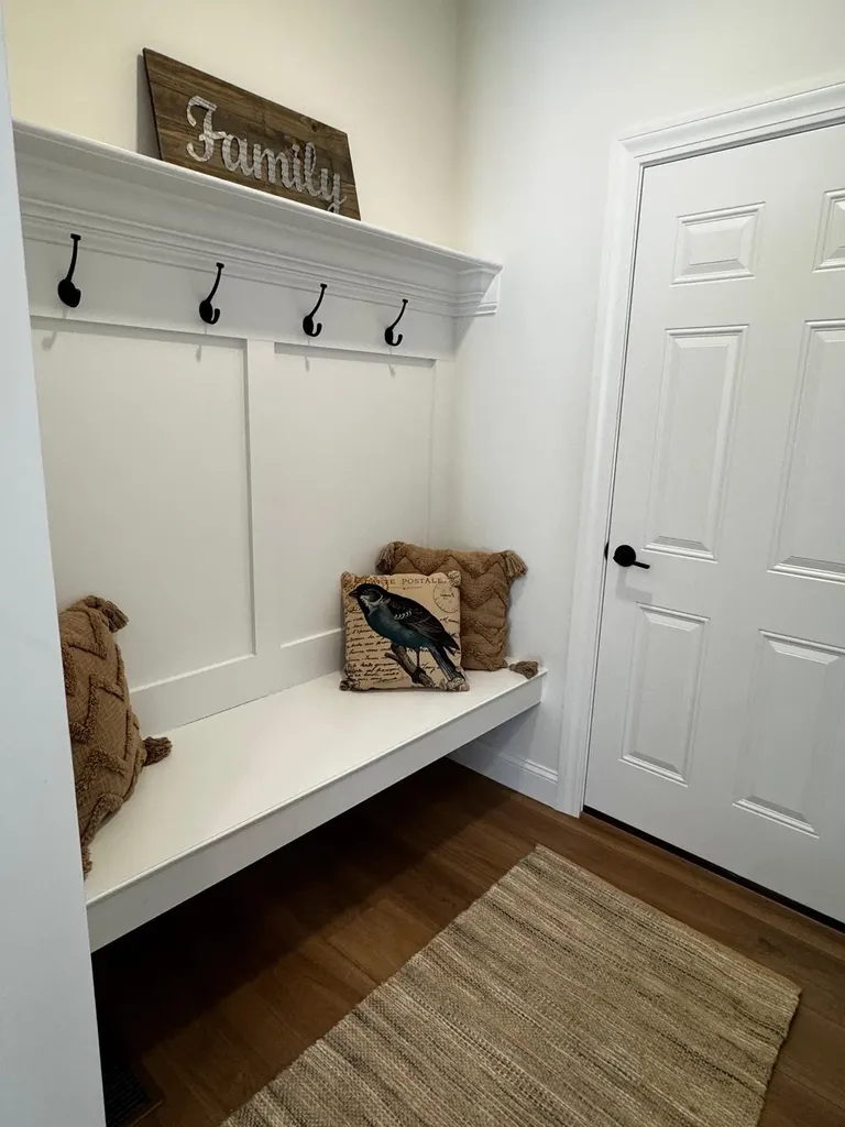 33B Griffin Road Hudson NH 03051