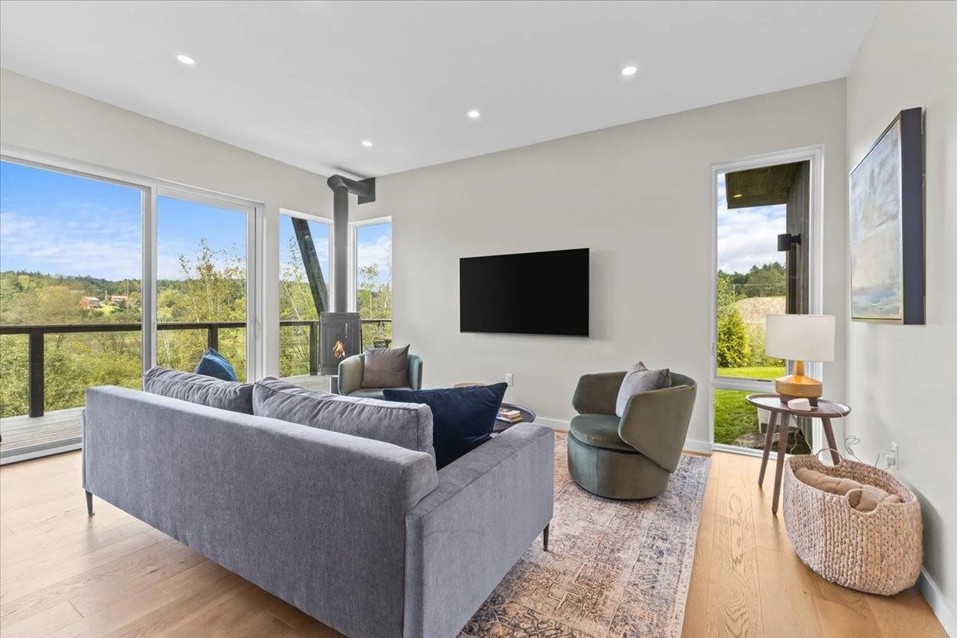 47 Salvas Lane Stowe VT 05672