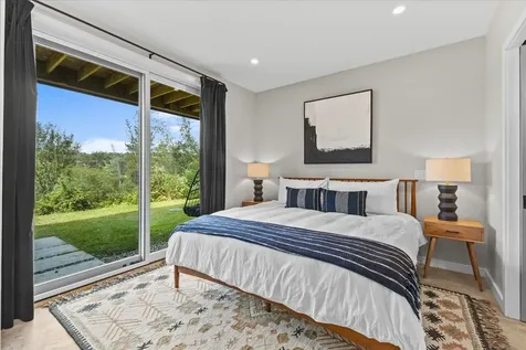 47 Salvas Lane Stowe VT 05672