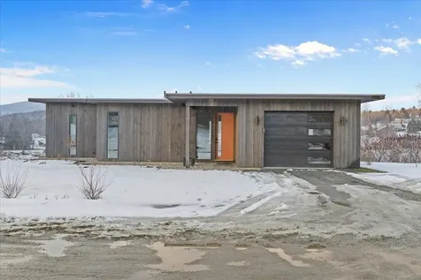 47 Salvas Lane Stowe VT 05672