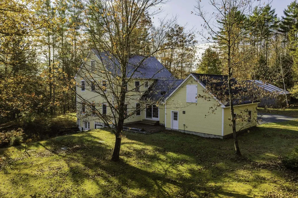 307 Remick Road Hartford VT 05001