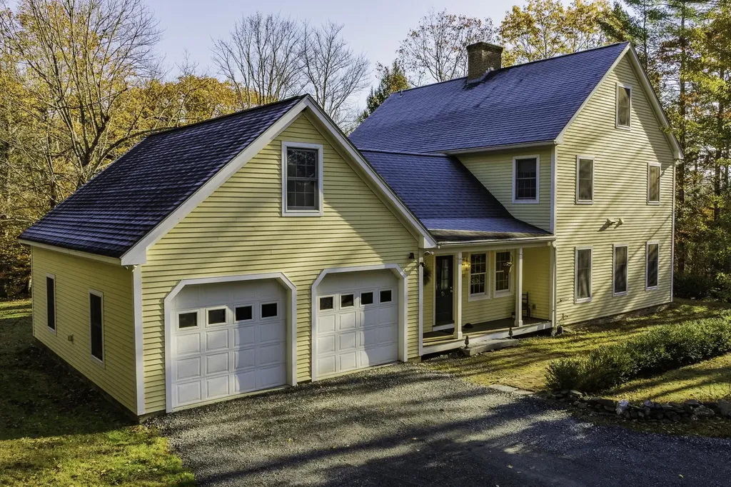 307 Remick Road Hartford VT 05001