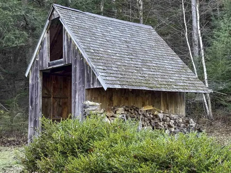 307 Remick Road Hartford VT 05001