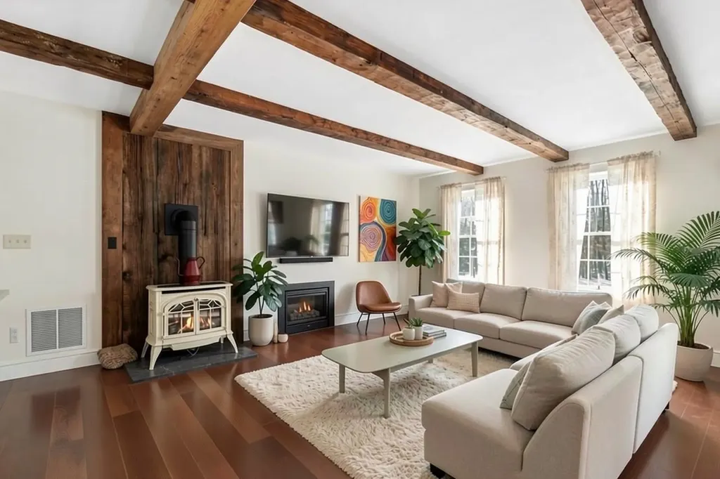 178 Meredith Center Road Meredith NH 03253