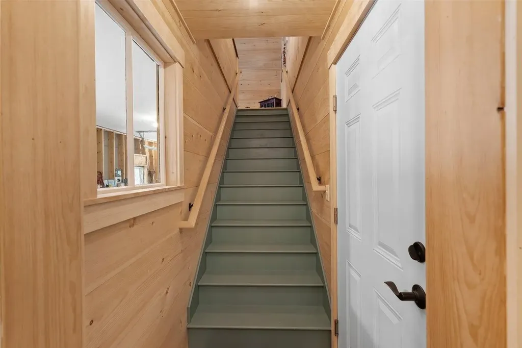 178 Meredith Center Road Meredith NH 03253