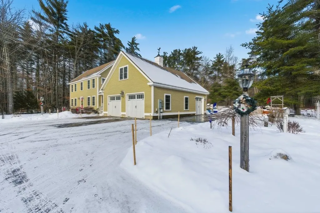 178 Meredith Center Road Meredith NH 03253