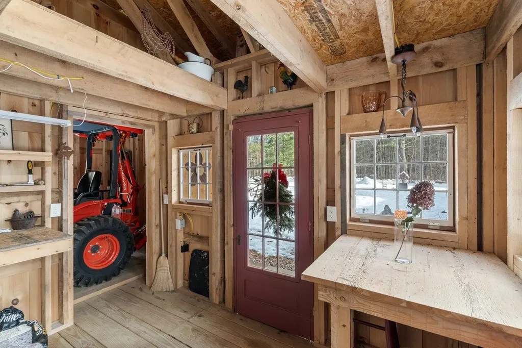 178 Meredith Center Road Meredith NH 03253