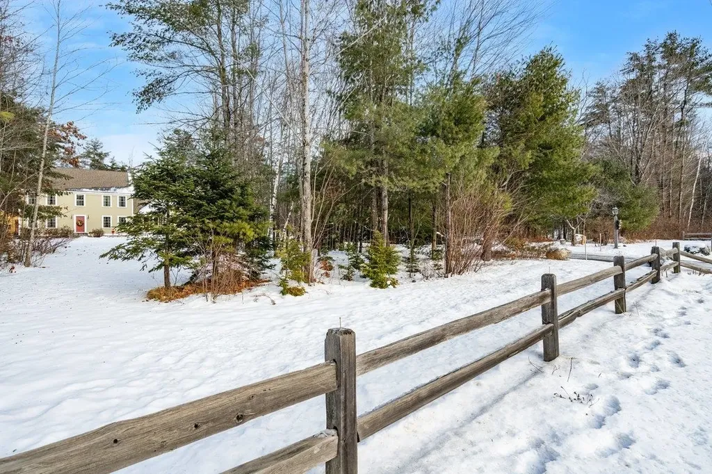 178 Meredith Center Road Meredith NH 03253