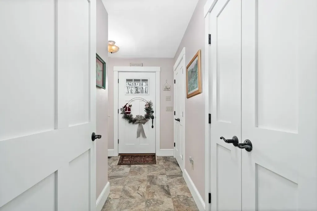 178 Meredith Center Road Meredith NH 03253