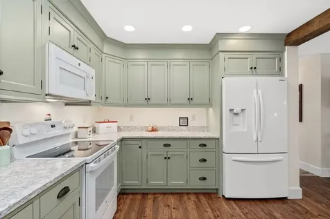 178 Meredith Center Road Meredith NH 03253