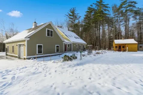 178 Meredith Center Road Meredith NH 03253