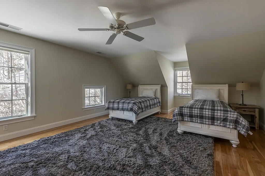 384 Riverbend Drive Manchester VT 05254