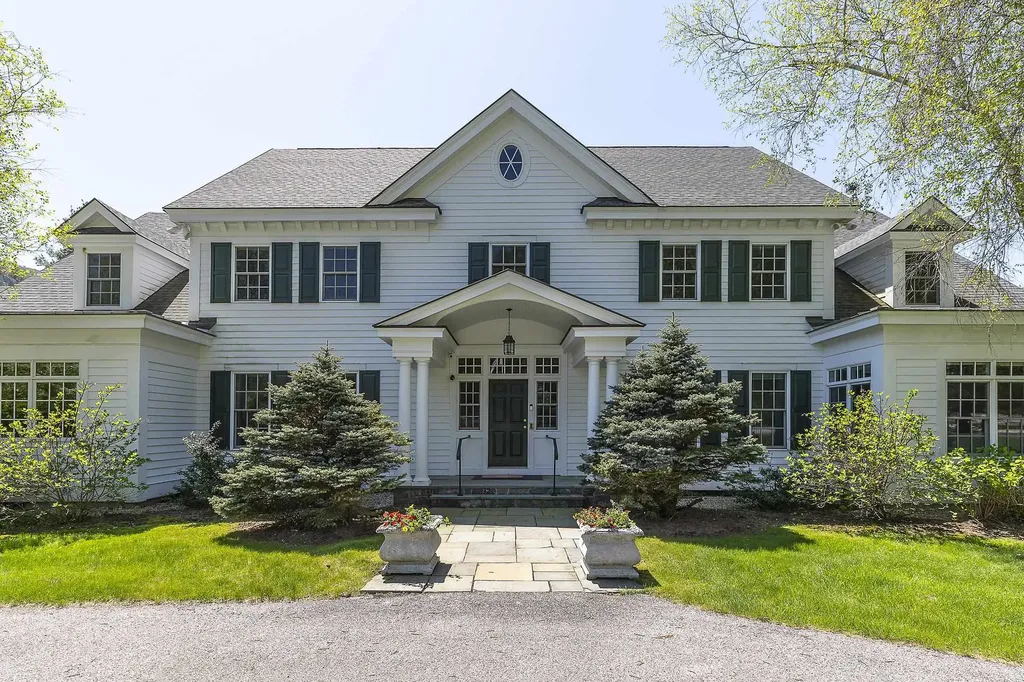 384 Riverbend Drive Manchester VT 05254