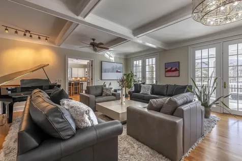 384 Riverbend Drive Manchester VT 05254