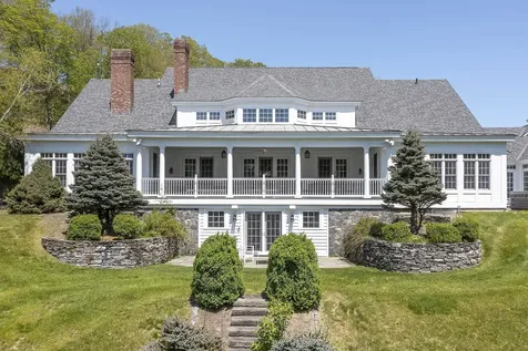 384 Riverbend Drive Manchester VT 05254