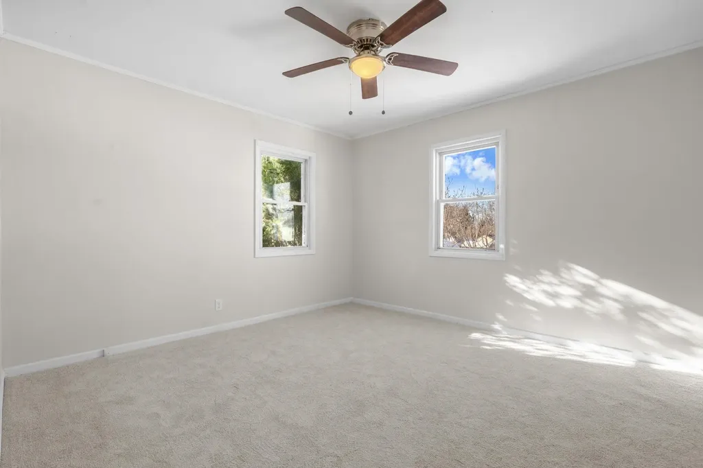 197 Melrose Street Manchester NH 03109