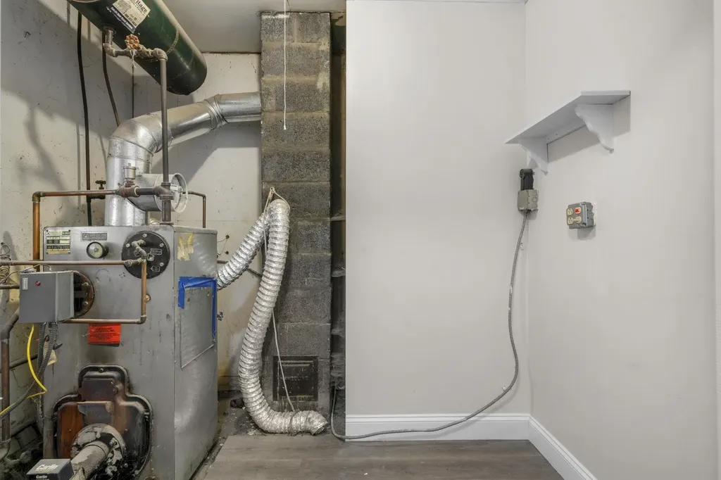 197 Melrose Street Manchester NH 03109