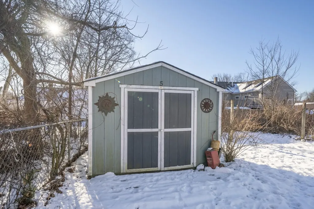 197 Melrose Street Manchester NH 03109