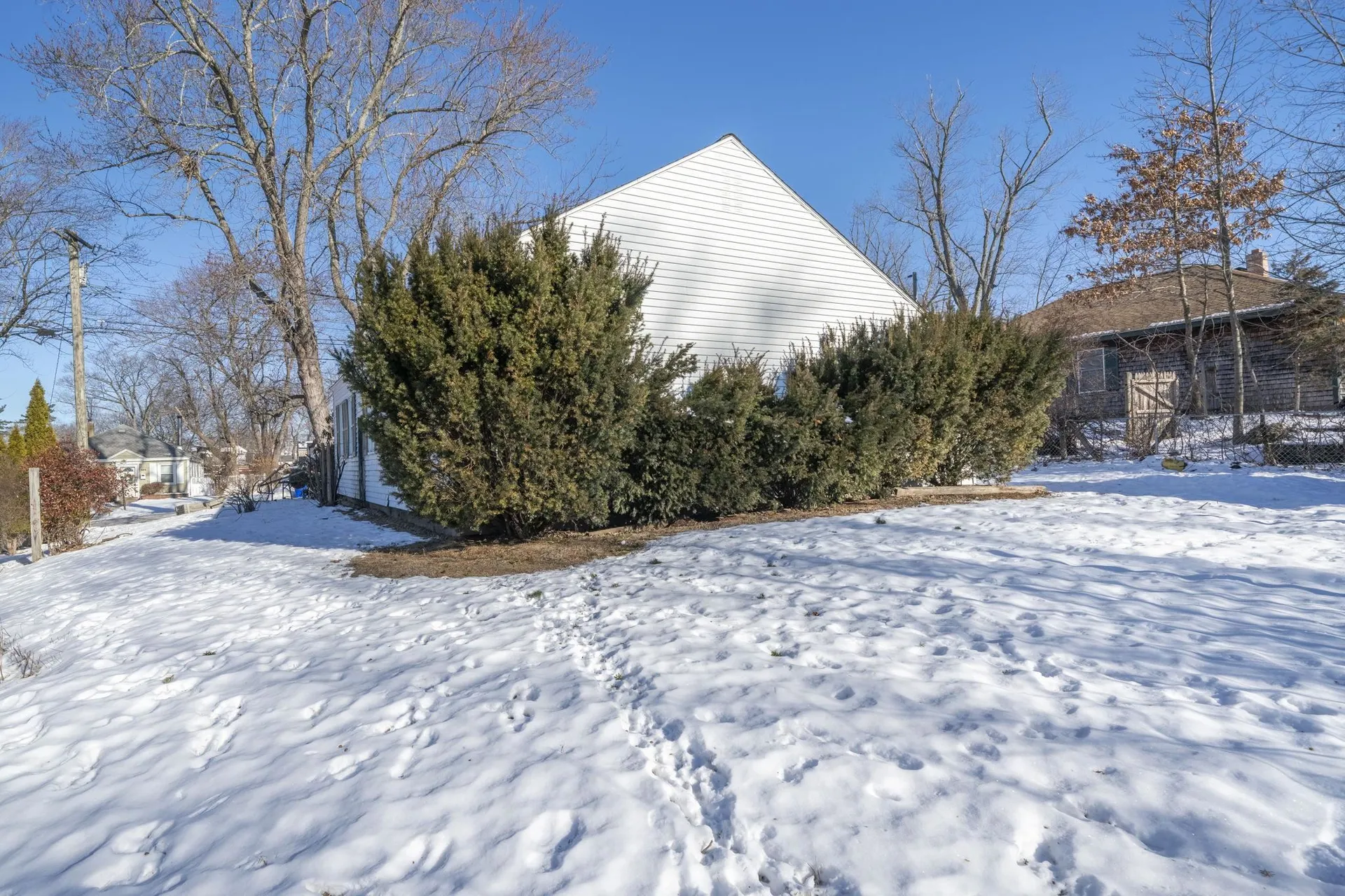 197 Melrose Street Manchester NH 03109