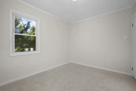 197 Melrose Street Manchester NH 03109