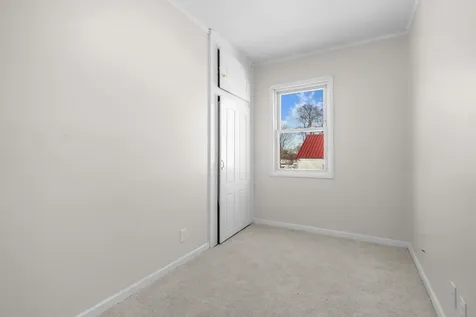 197 Melrose Street Manchester NH 03109