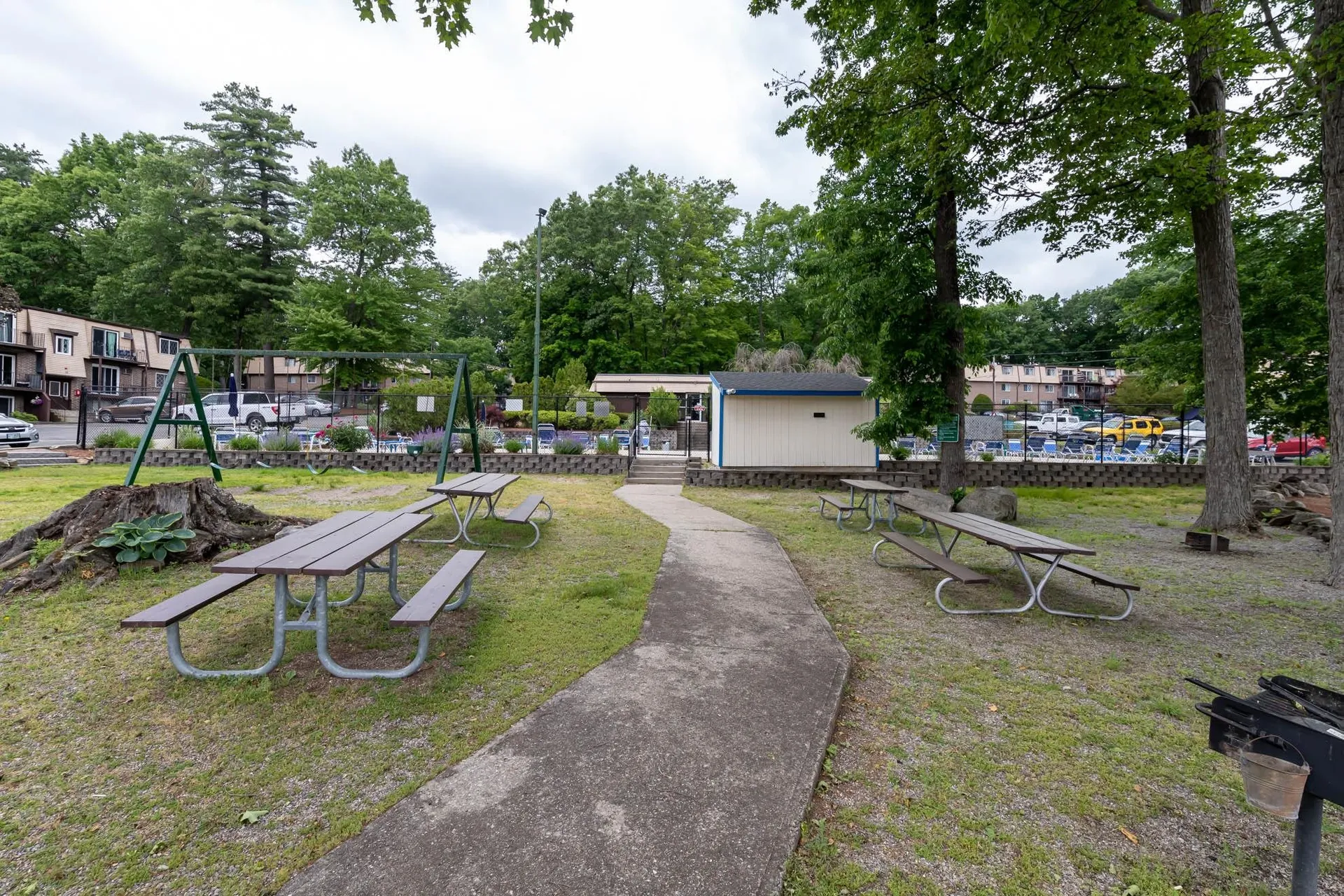 4 Pembroke Drive Derry NH 03038