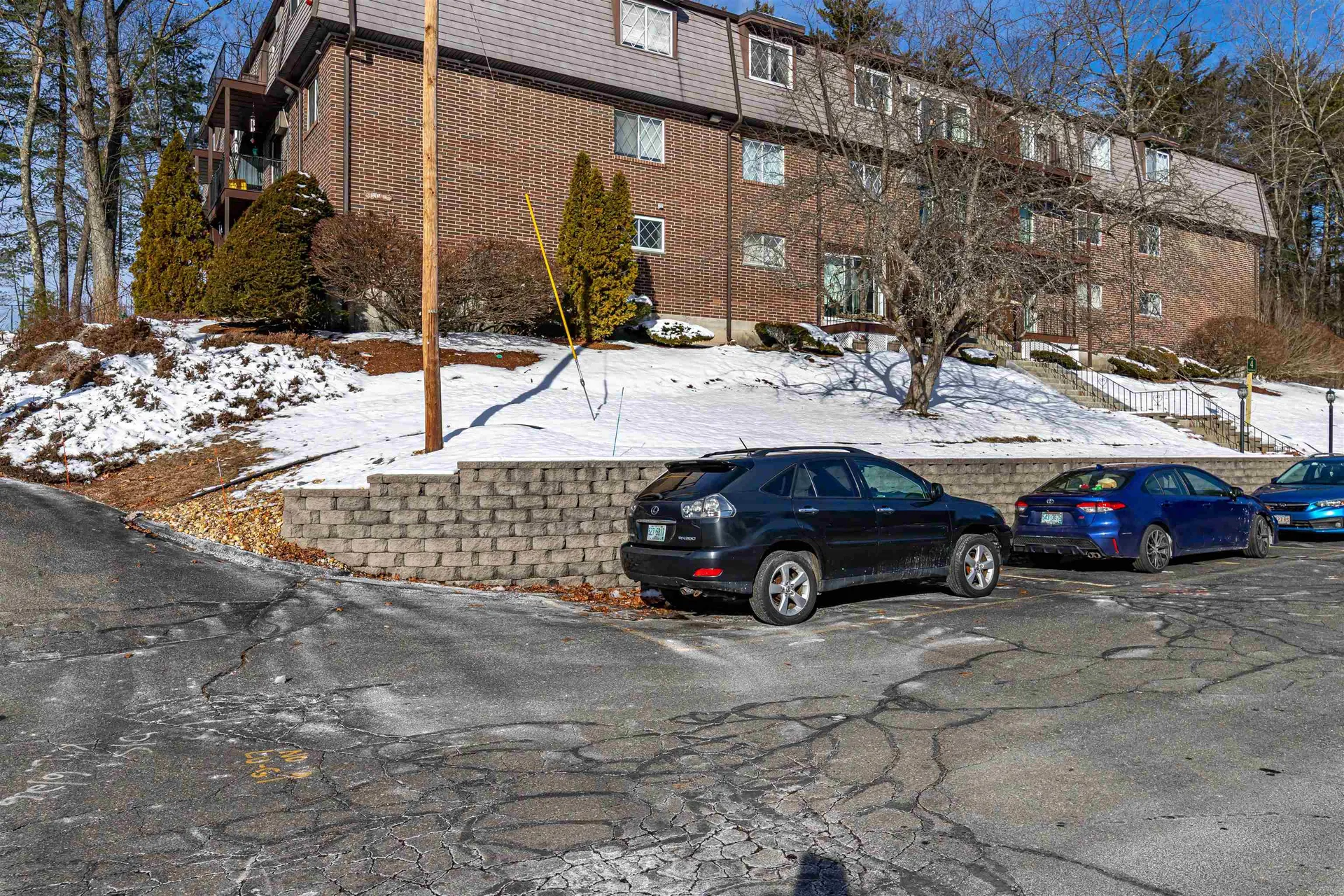 4 Pembroke Drive Derry NH 03038