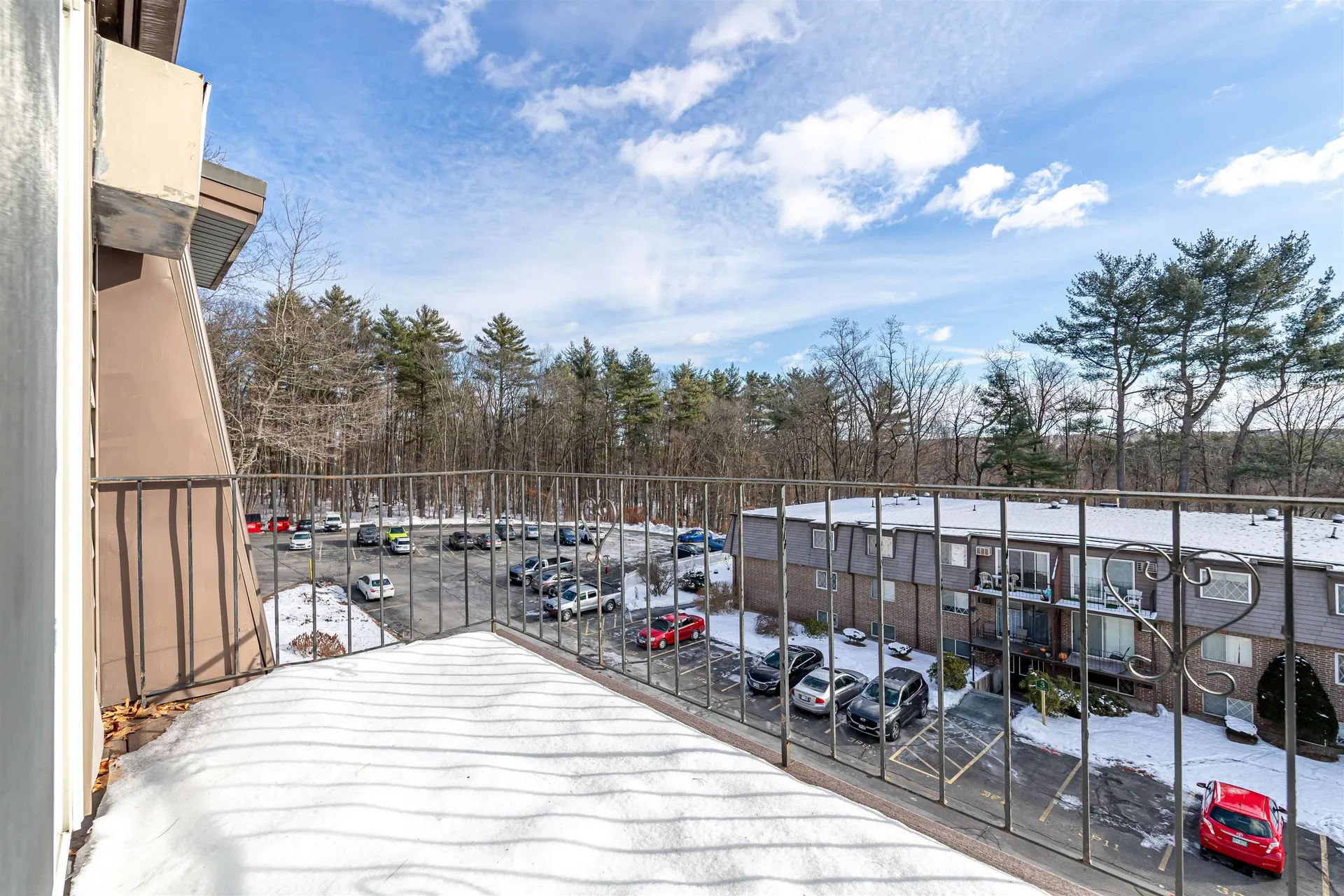 4 Pembroke Drive Derry NH 03038