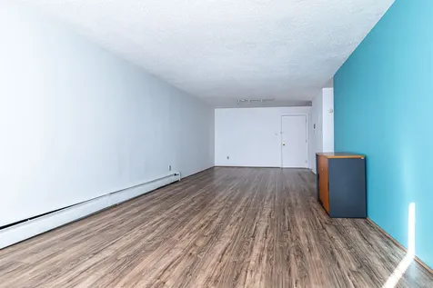 4 Pembroke Drive Derry NH 03038