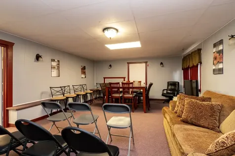 4 Pembroke Drive Derry NH 03038