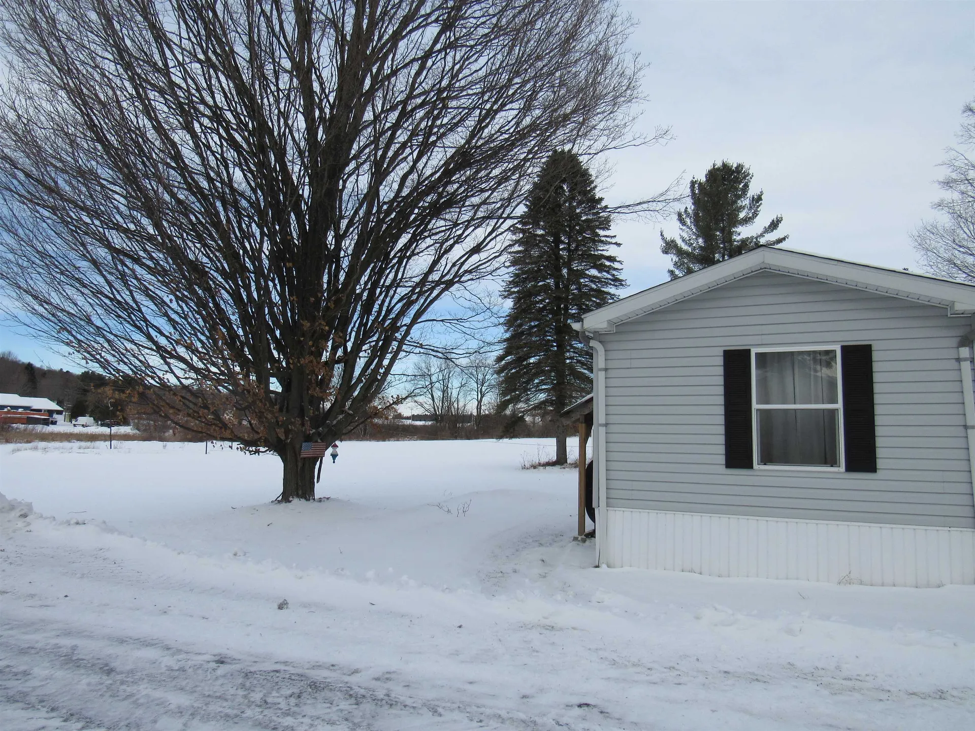 2477 Us Route 5 Derby VT 05829