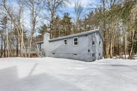 15 Davis Drive Barnstead NH 03225