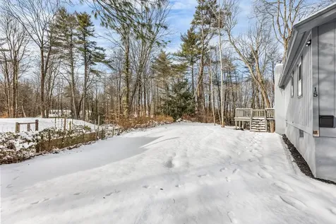 15 Davis Drive Barnstead NH 03225