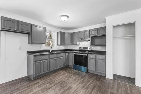 15 Davis Drive Barnstead NH 03225