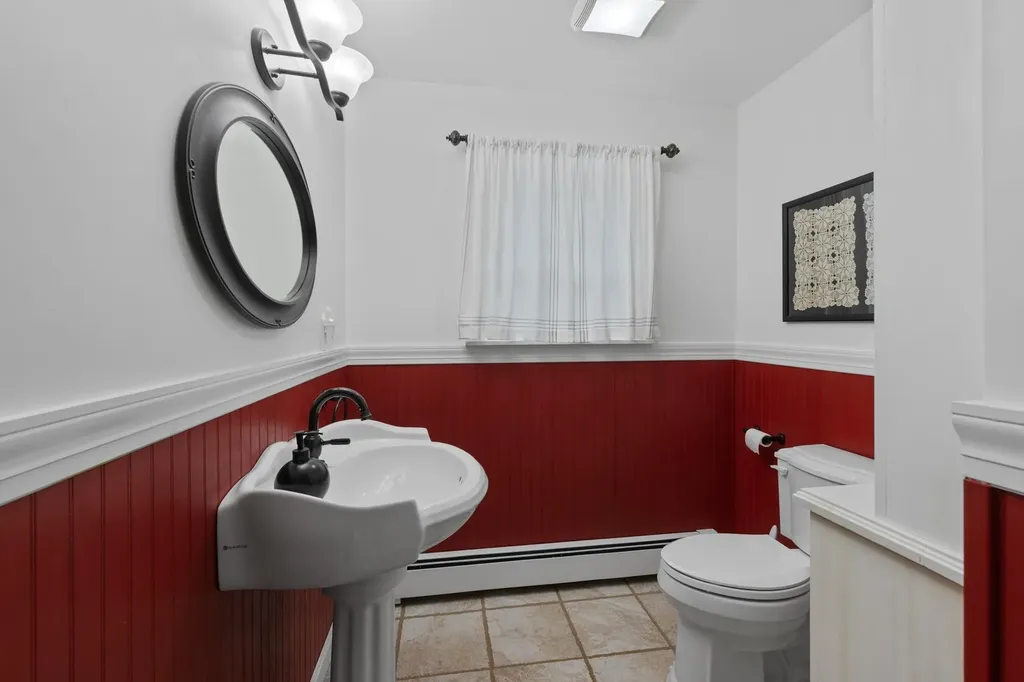 171 Old Bay Road New Durham NH 03855