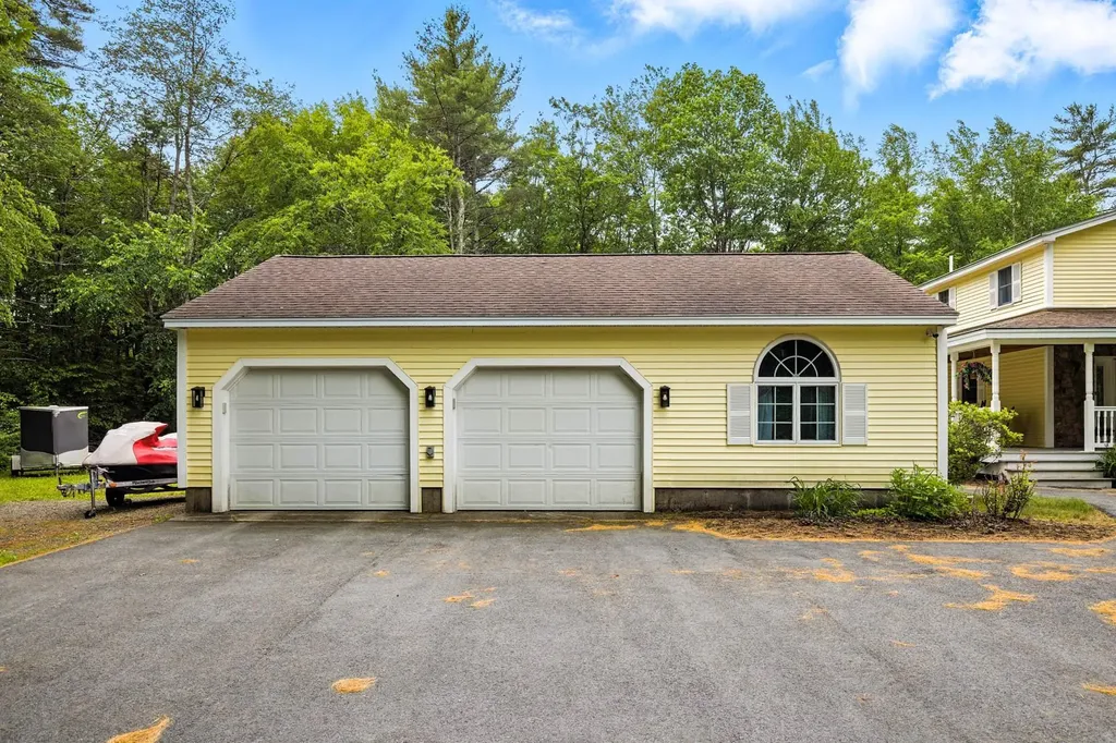 171 Old Bay Road New Durham NH 03855