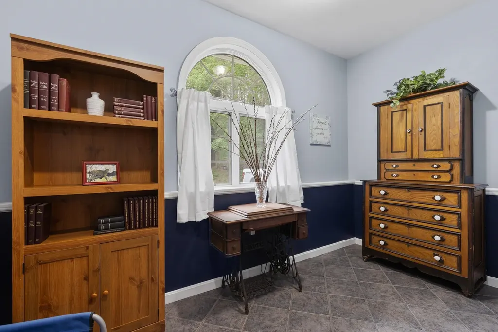 171 Old Bay Road New Durham NH 03855