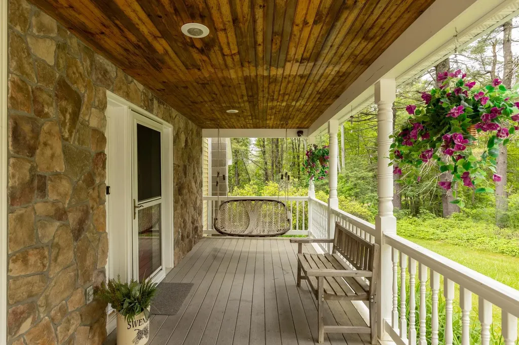 171 Old Bay Road New Durham NH 03855