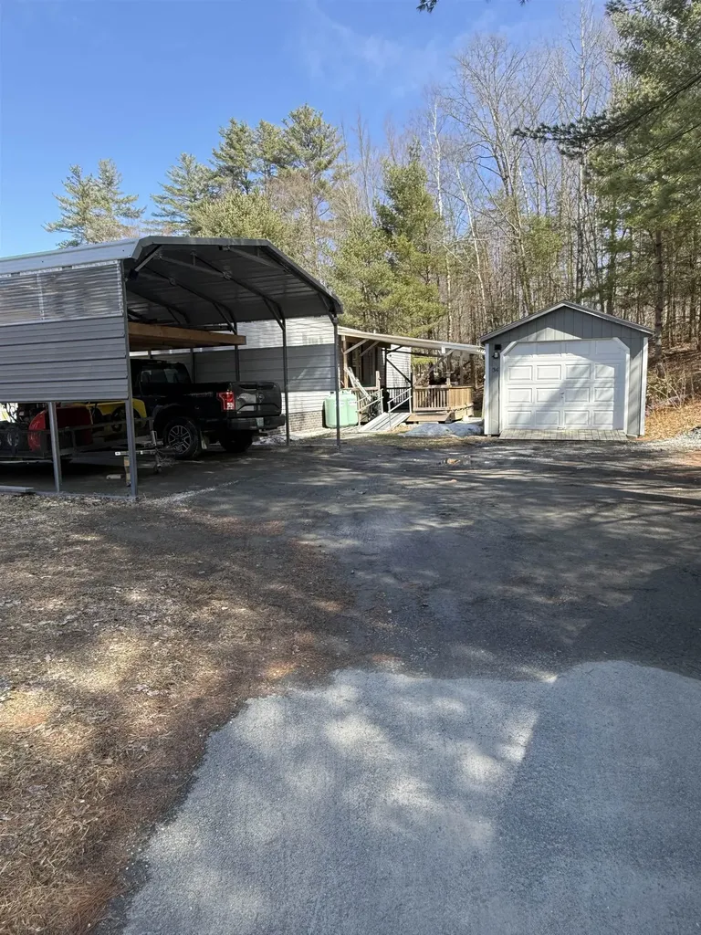 34 Ponderosa Park Charlestown NH 03603