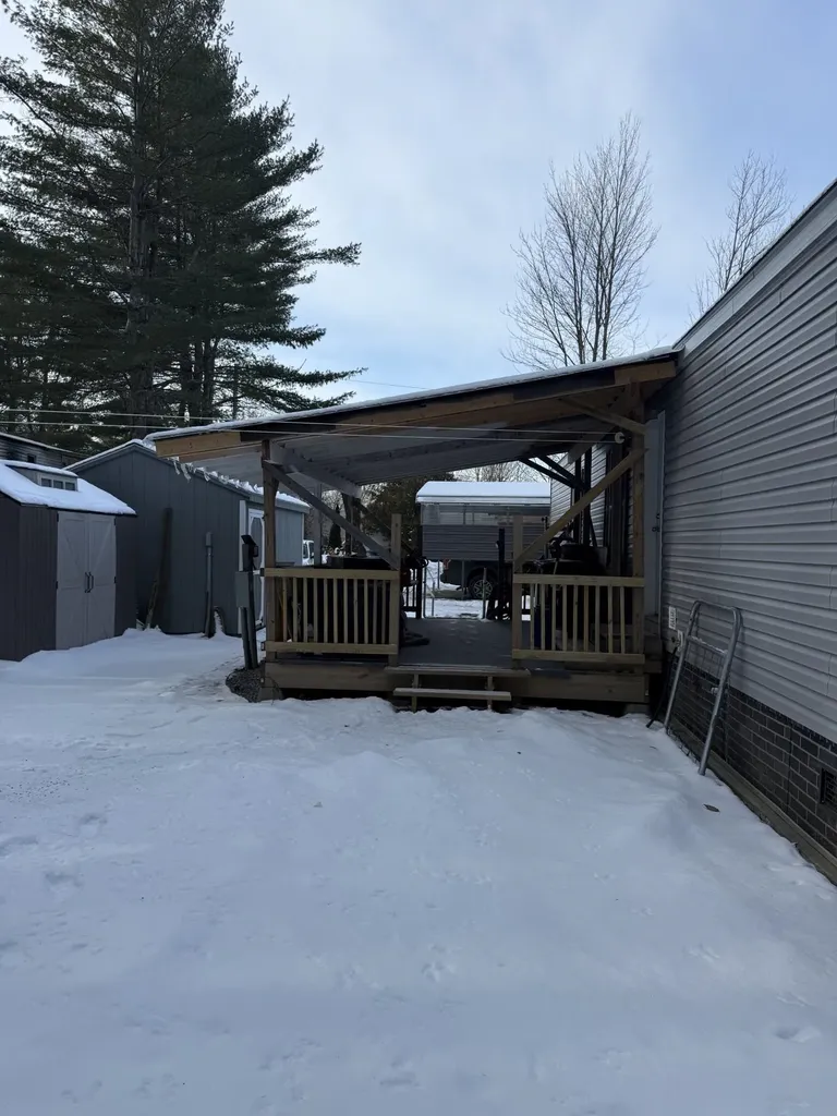 34 Ponderosa Park Charlestown NH 03603