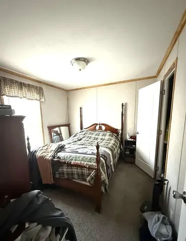 34 Ponderosa Park Charlestown NH 03603