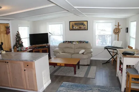 192 Manchester Street Concord NH 03301