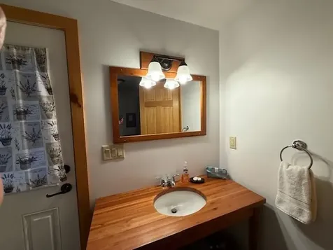 136 Vermont Route 100 Dover VT 05356