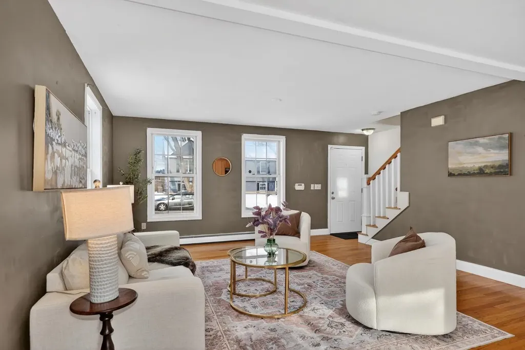 48 Greenleaf Street Manchester NH 03103