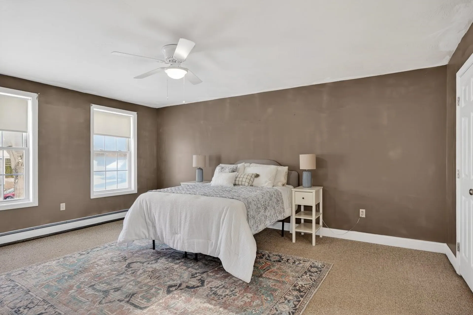 48 Greenleaf Street Manchester NH 03103