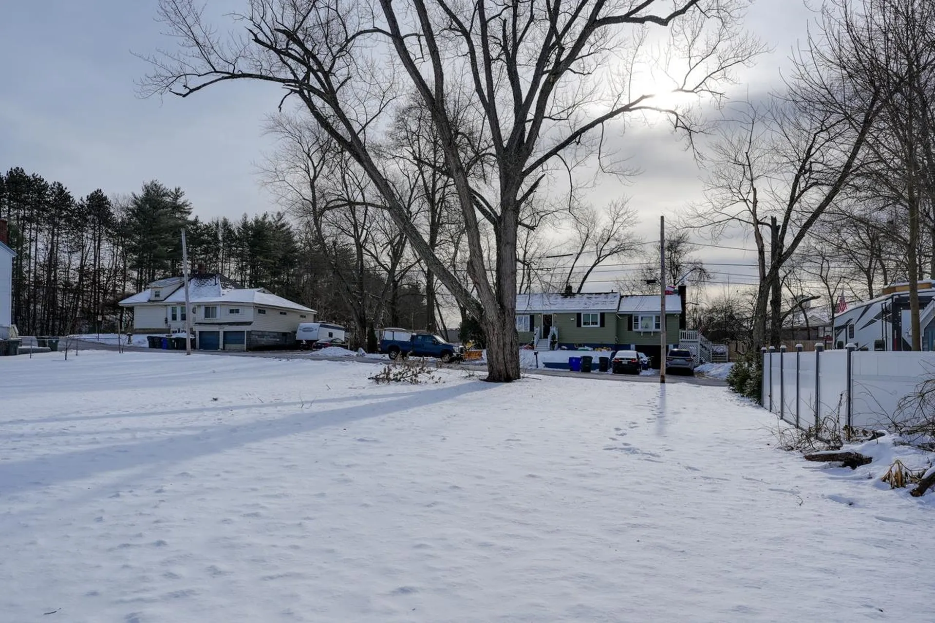 48 Greenleaf Street Manchester NH 03103