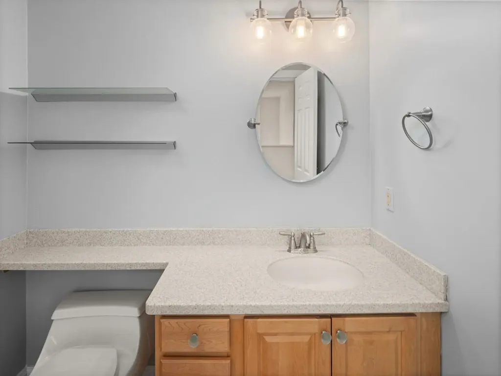 12 Stannard Drive Essex VT 05452